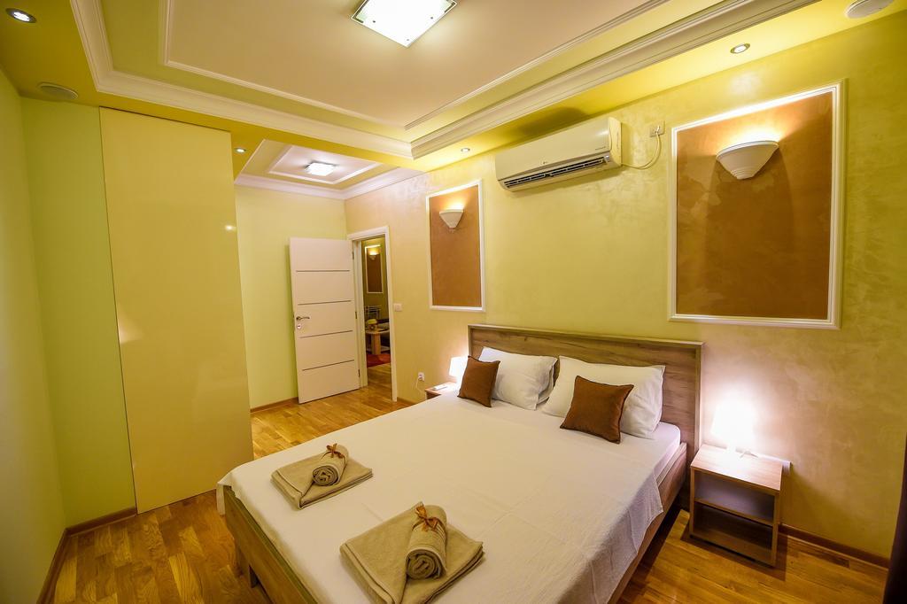 Apartment Sweet House Politika เบลเกรด ภายนอก รูปภาพ