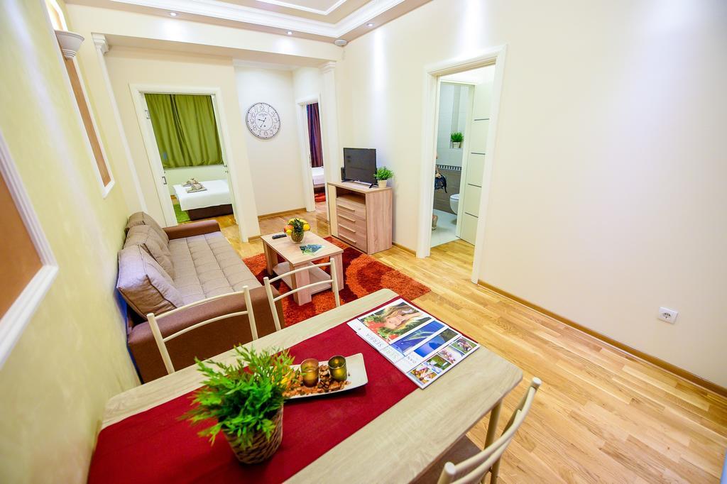 Apartment Sweet House Politika เบลเกรด ภายนอก รูปภาพ