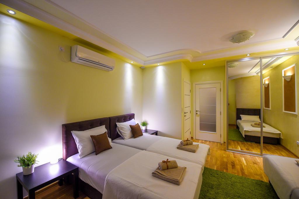 Apartment Sweet House Politika เบลเกรด ภายนอก รูปภาพ